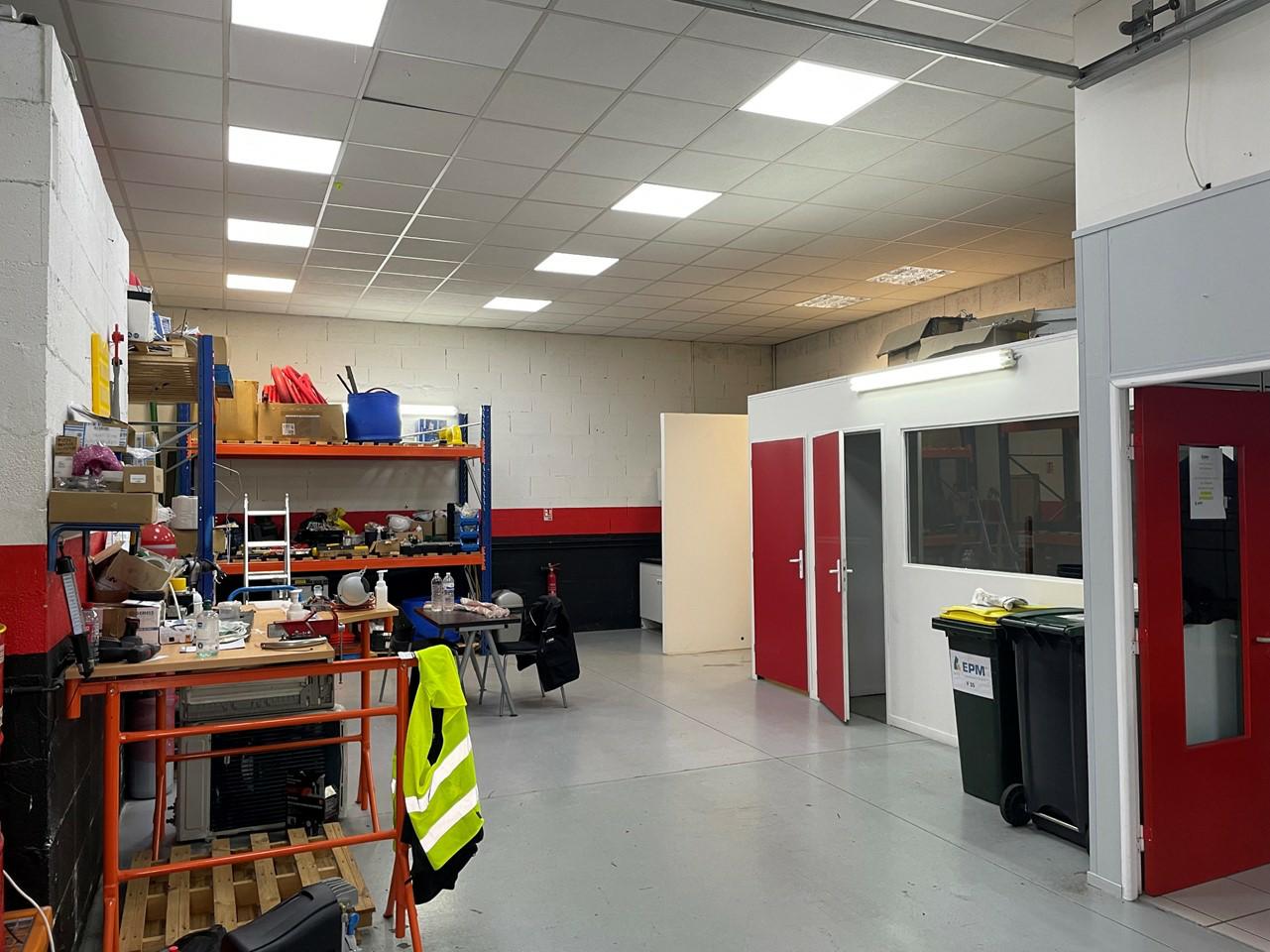 Local d'activité Vénissieux 866m² Location local d'activité Vénissieux Rhône OLACT2203755 2